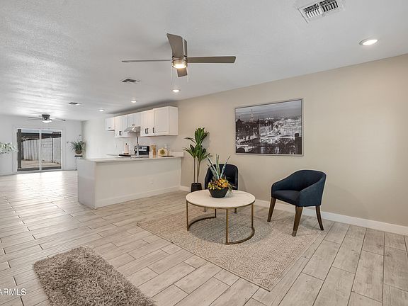 3rd image of 5046 N 41st Drive
