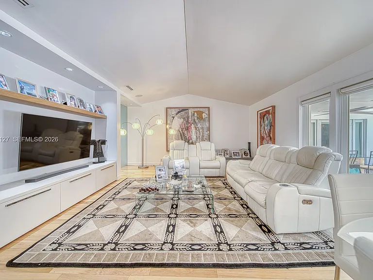 620 Conde Ave — Photo 16