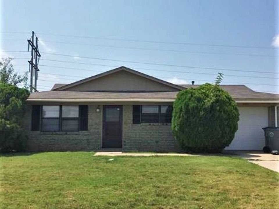 1st image of 4655 SE Brighton Dr