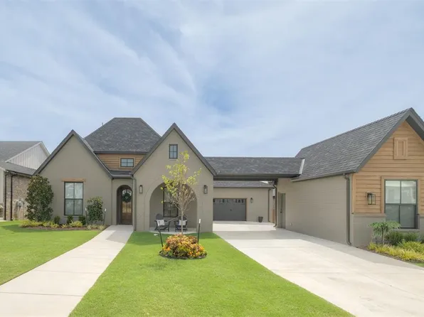 1732 Parkwood Ave, Edmond, OK 73034