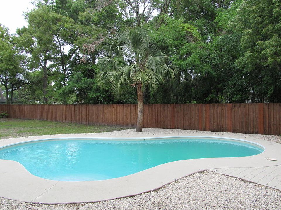 1st image of 5641 Coppedge Ave