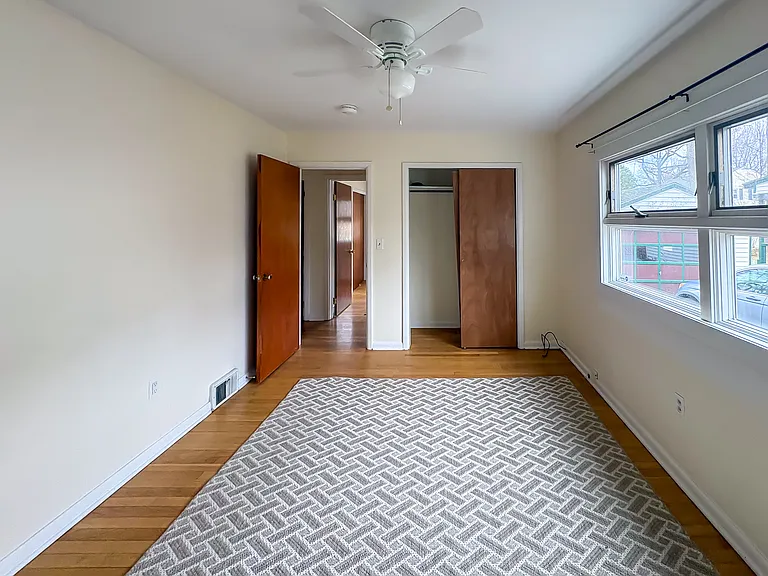 38 Marshall Dr — Photo 27