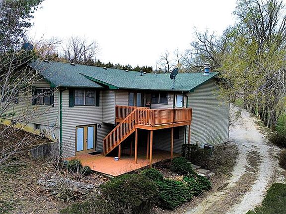 2nd image of 1045 Yale Rd