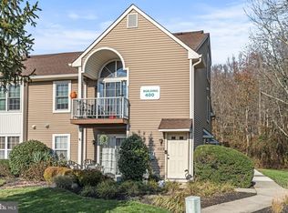 407 Harwood Ct, Mount Laurel, NJ 08054