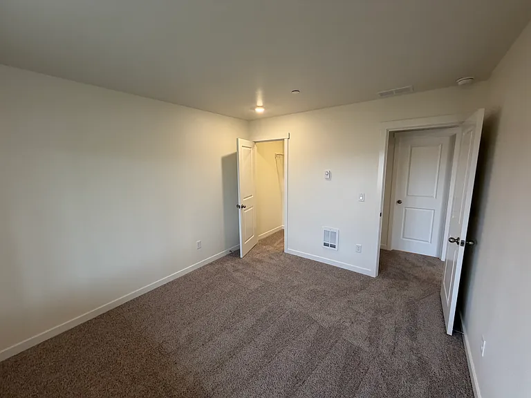 Bedroom -4 (Daylight Basement)