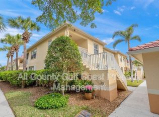 203 Casa Del Lago Way, Venice, FL 34292