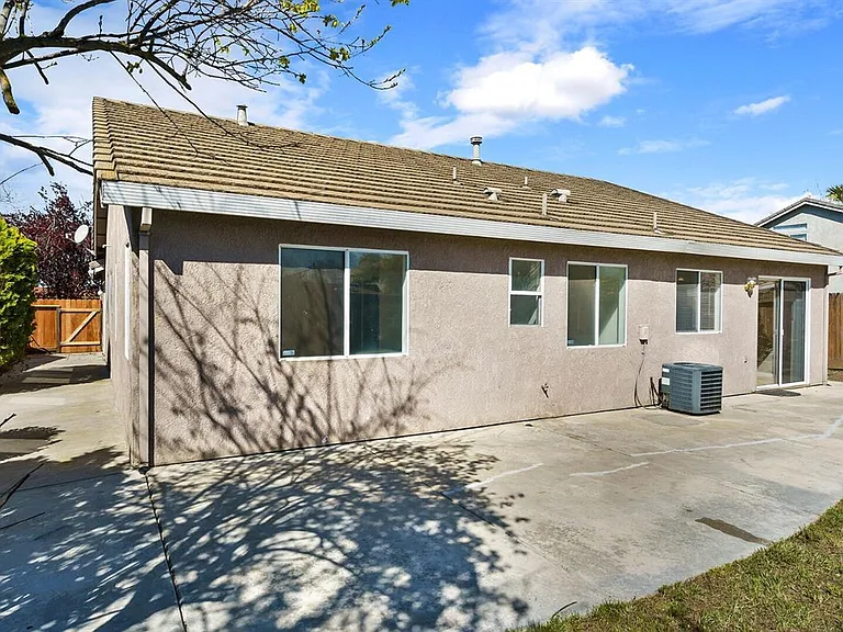 4612 Ews Woods Blvd — Photo 32