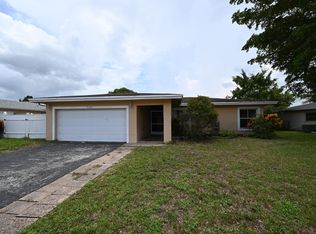 8208 NW 75TH Avenue, Tamarac, FL 33321