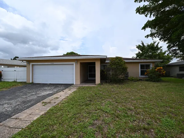 8208 NW 75TH Avenue, Tamarac, FL 33321