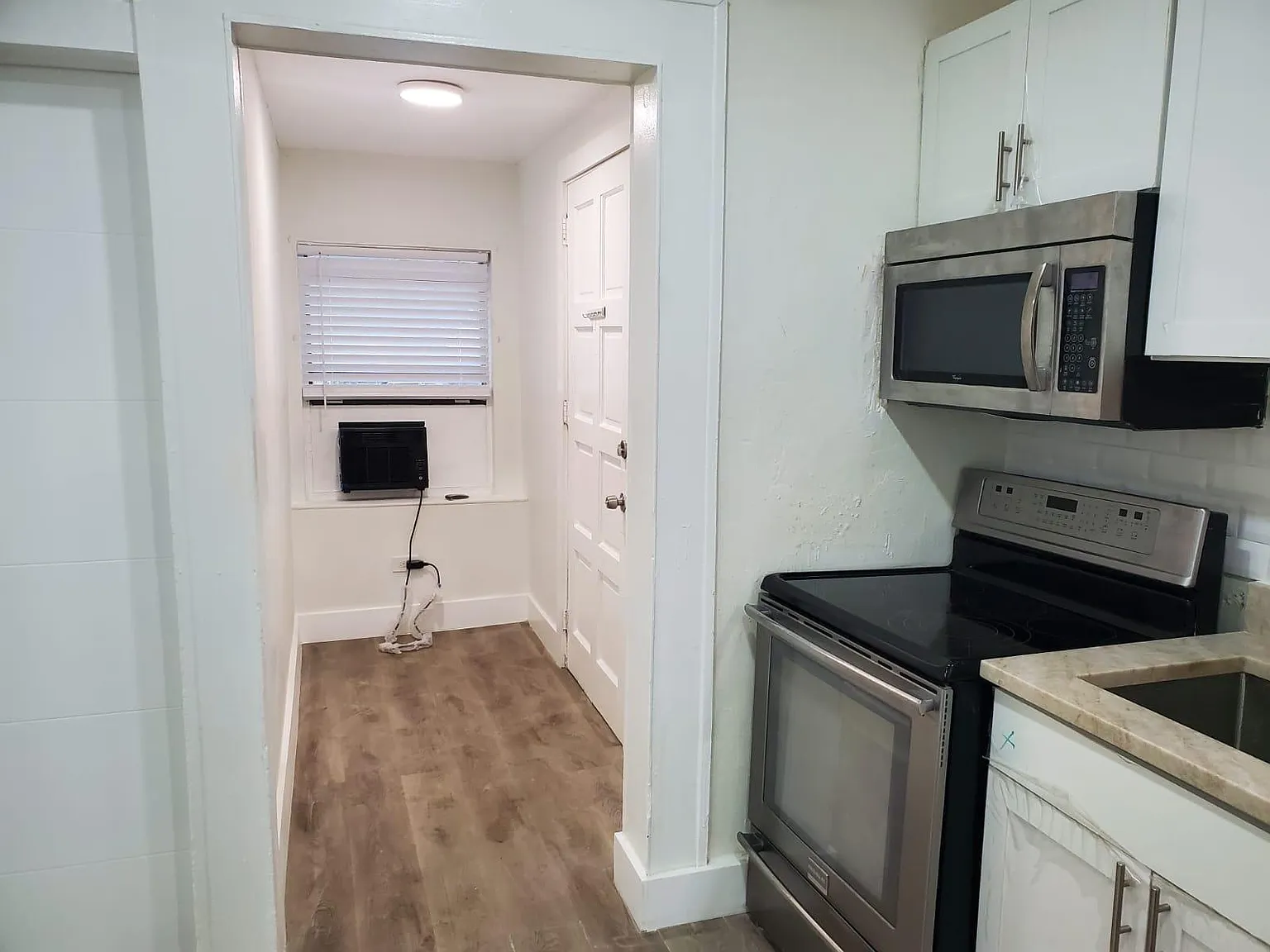 2 bed, 1.0 bath, 700 sqft, $1,790 — Photo 4