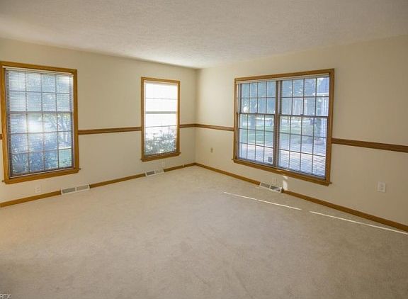 2nd image of 6225 Sandpiper Ln
