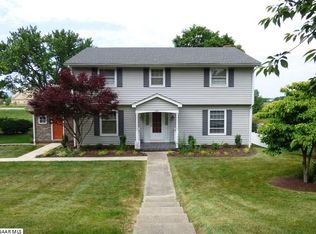 1604 Chatham Rd, Waynesboro, VA 22980