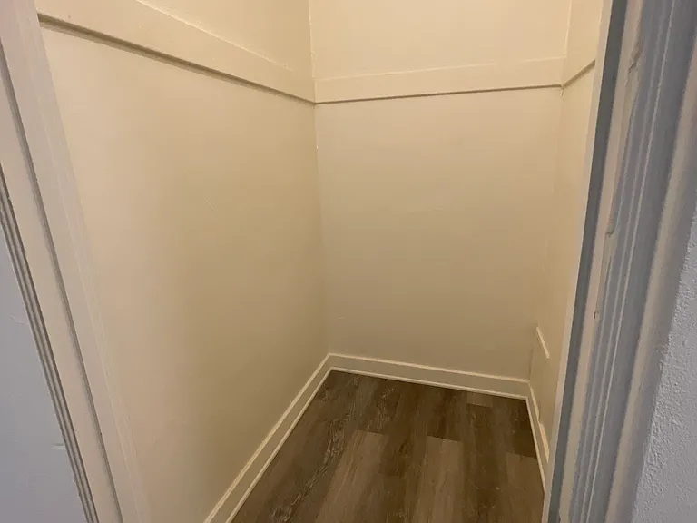 133 S Saint Andrews Pl #2 — Photo 12