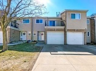 711 Osgoode Dr #17, London, ON N6E2C8