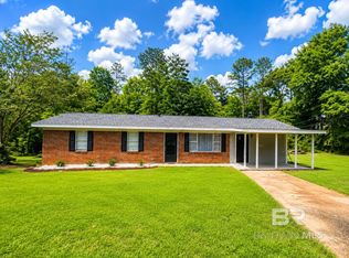226 Elizabeth St, Evergreen, AL 36401