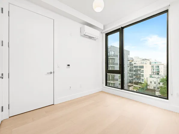 218 Front Street #632, photo 4