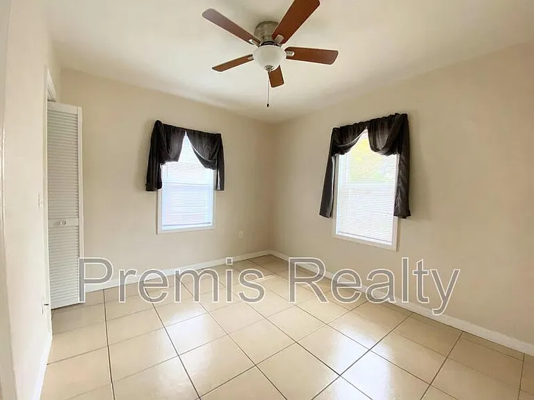 1416 Druid Rd — Photo 16