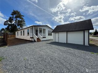 619 C St, Vader, WA 98593