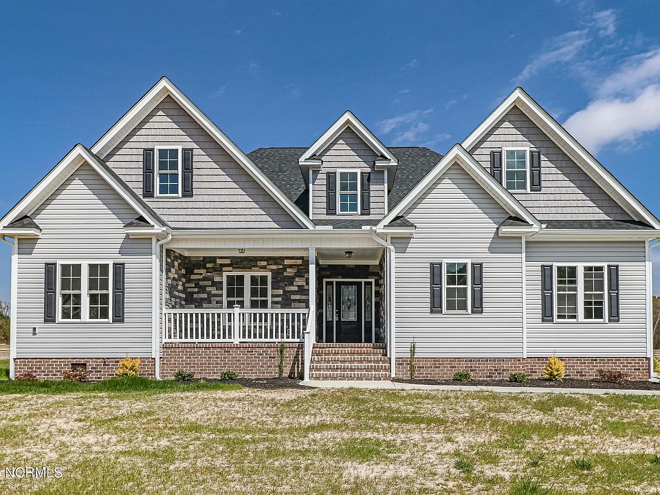 1st image of 800 Brighton Drive