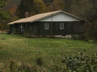 7702 Shackham Rd, Tully, NY 13159