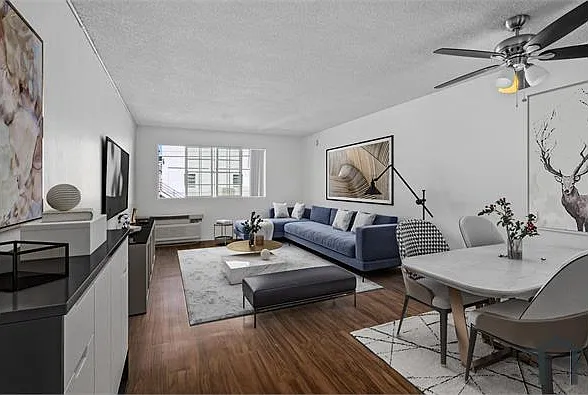 4333 Dawson Ave — Photo 1