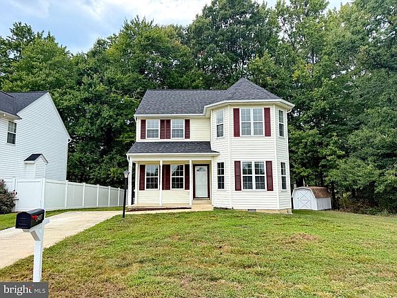 2nd image of 2487 Breakwater Ct