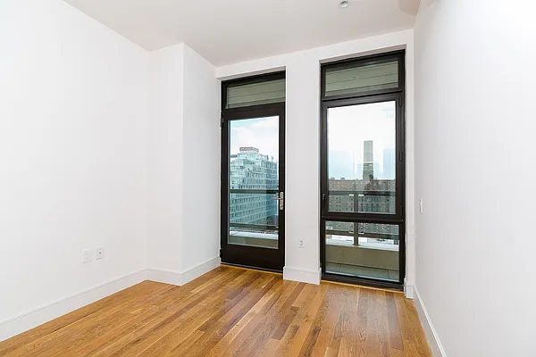 Rented by Nooklyn NYC LLC | media 52