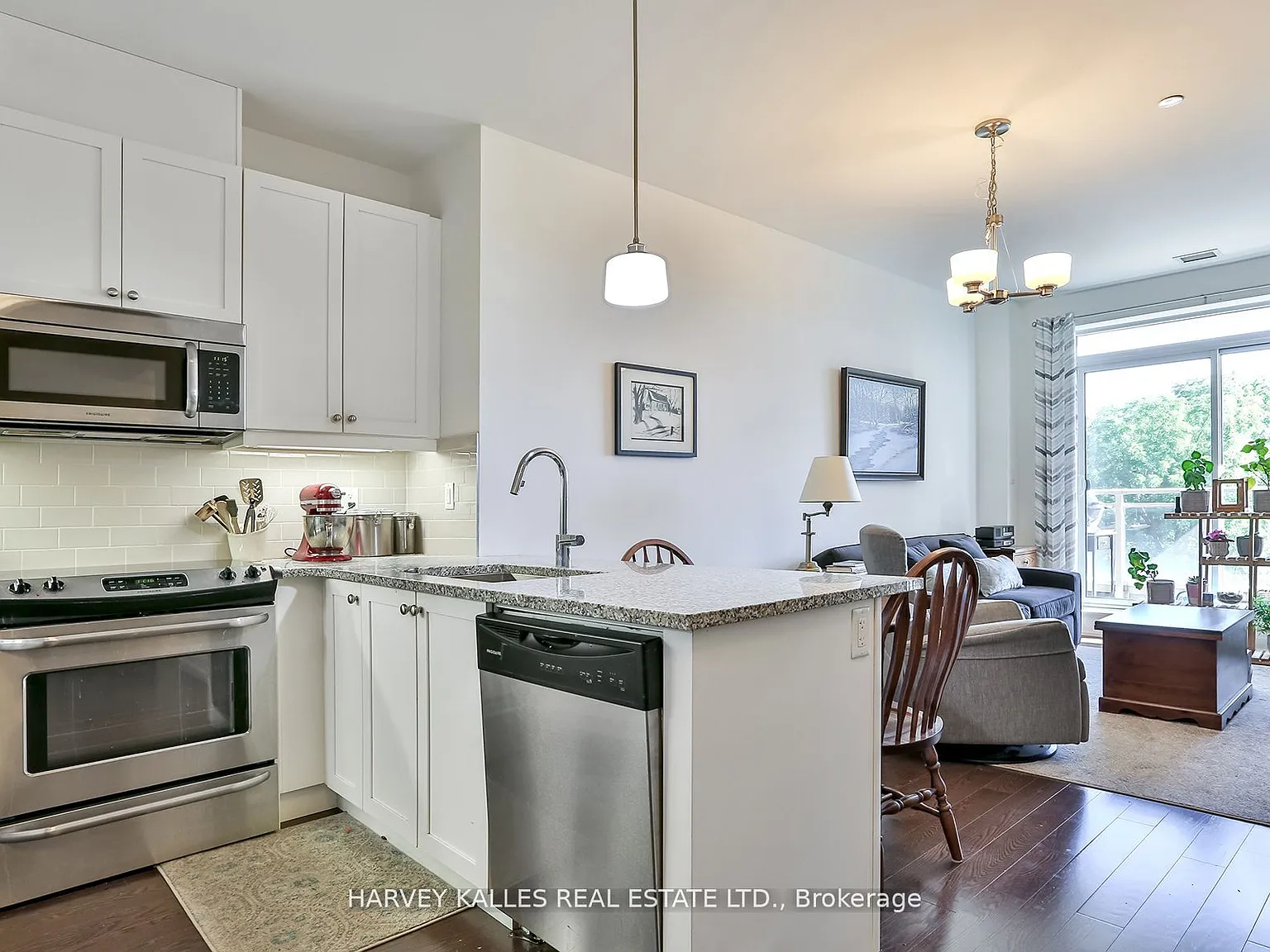 1 bed, $2,200 — Photo 2