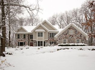 6495 Whitney Woods, Richland, MI