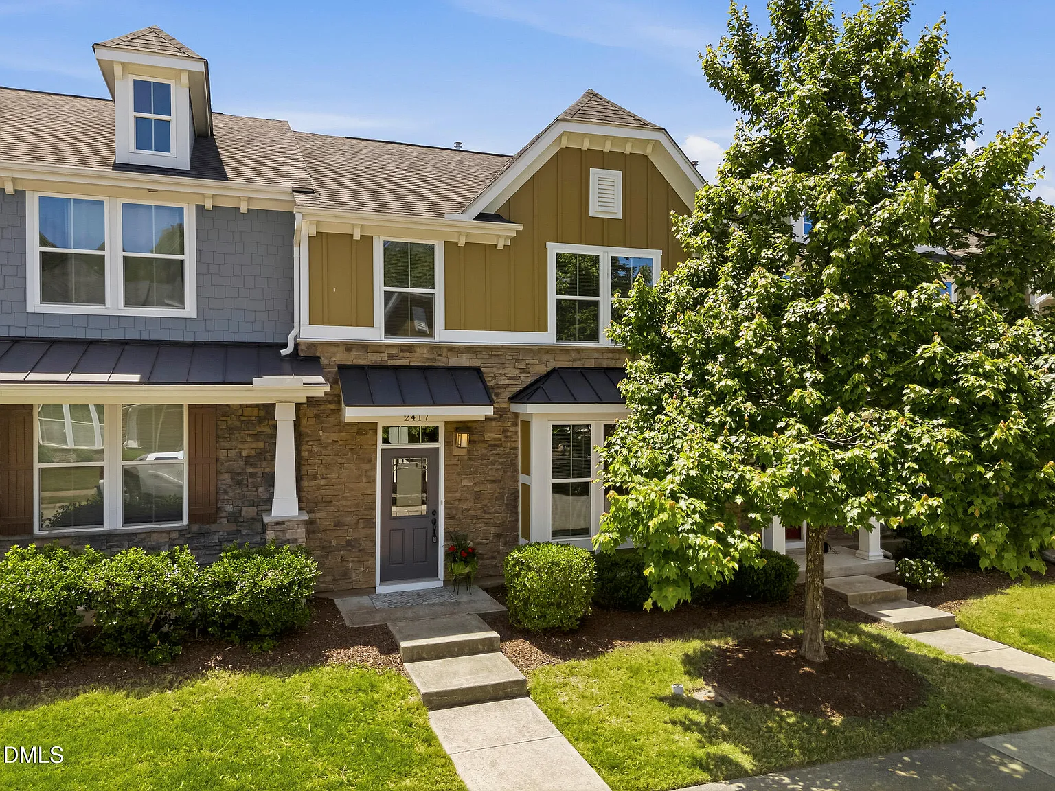 3 bed, 2.5 bath, 1756 sqft, $2,095 — Photo 4
