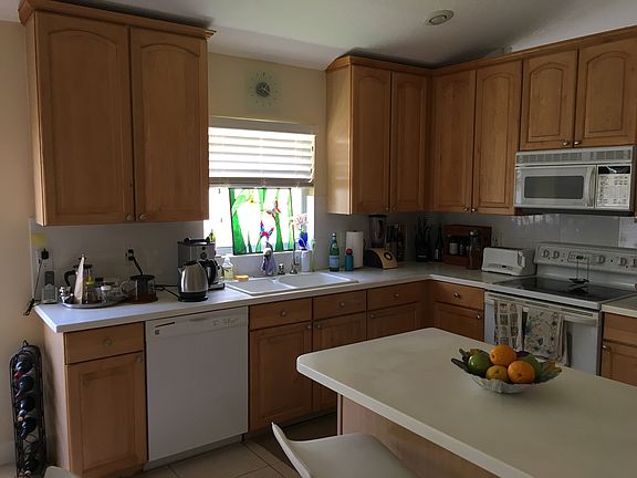 4th image of 333 Bay Arbor Blvd