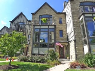 2430 Derbyshire Rd, Cleveland, OH 44106