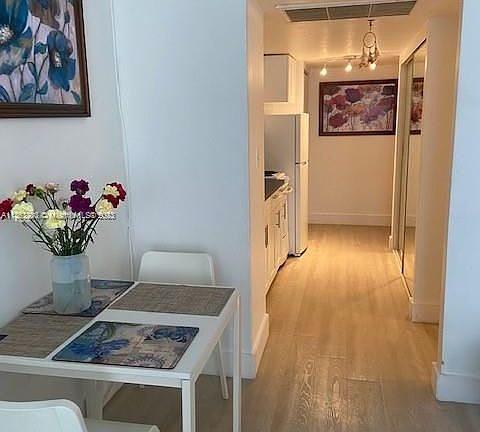 4th image of 19201 Collins Ave #740