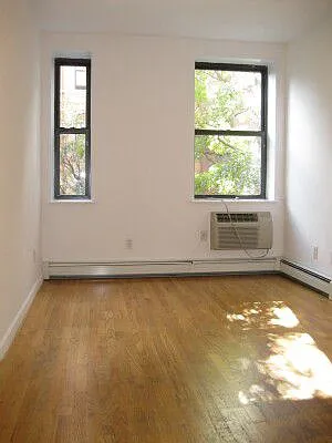 Rented by Tower Brokerage | media 48