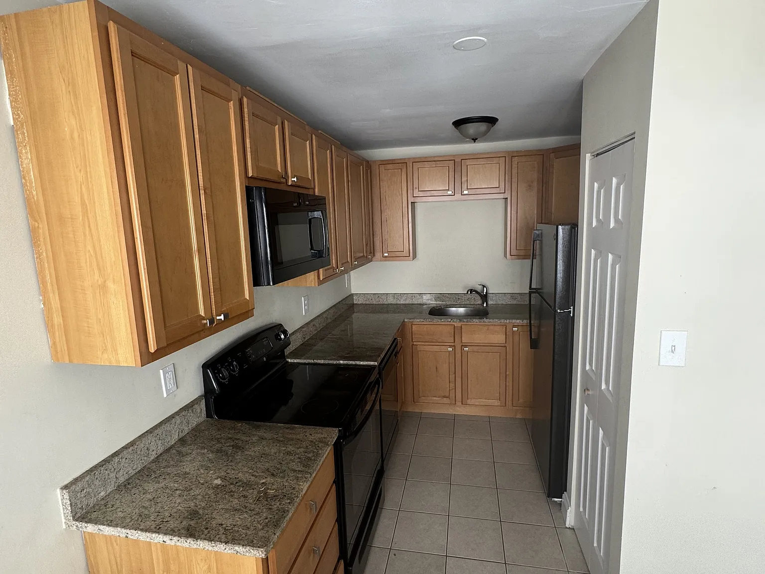 124 East 3rd Avenue- 11 — Photo 3