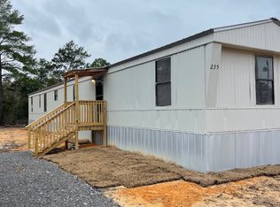 235 W Cypress Ave, Defuniak Springs, FL 32433