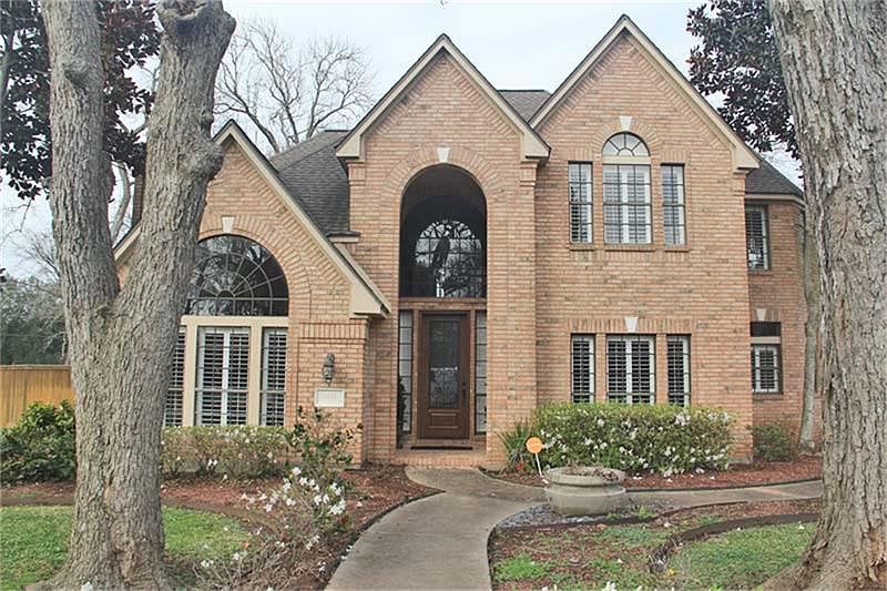 1st image of 348 Timbercreek Dr