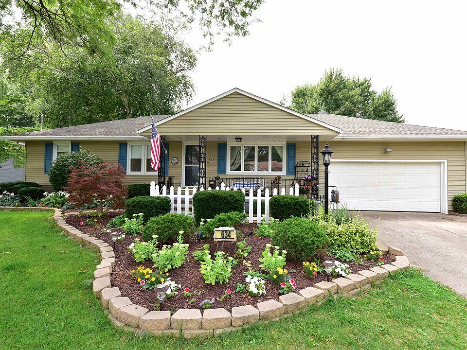 1st image of 634 Autumn Dr