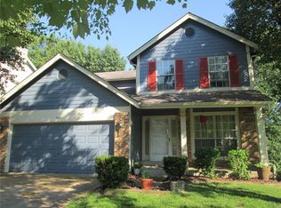820 Ginger Wood Ct, Ballwin, MO