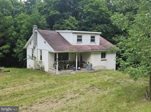 1101 Bell Tip Rd, Tyrone, PA 16686