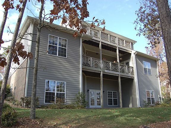 2nd image of 72 Herron Ln