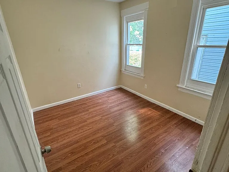 373 S 18th St #1 — Photo 5