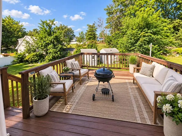 768 Vaughn Ave, Toms River, NJ 08753