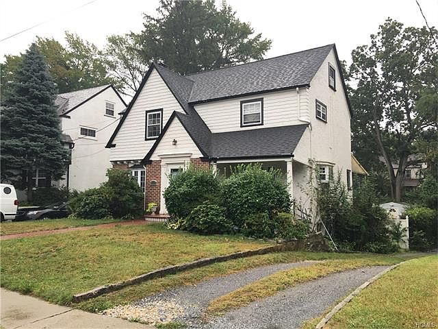 1st image of 44 Parkway W