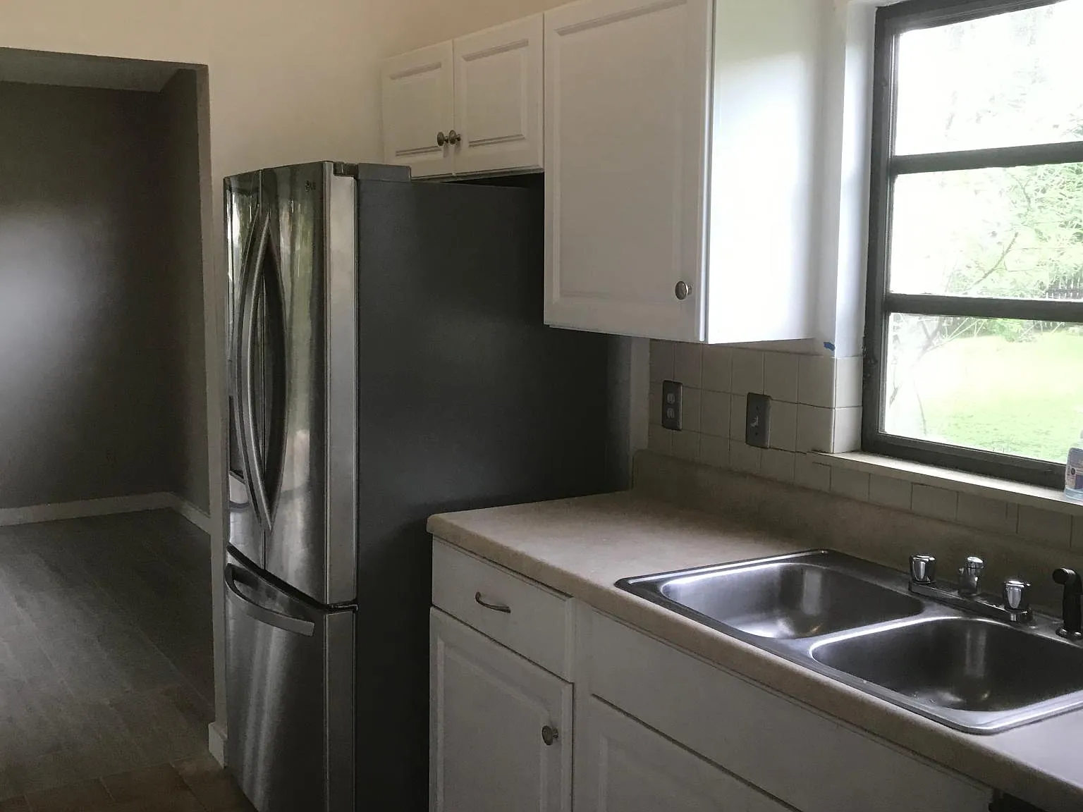 3 bed, 2066 sqft, $2,600 — Photo 3