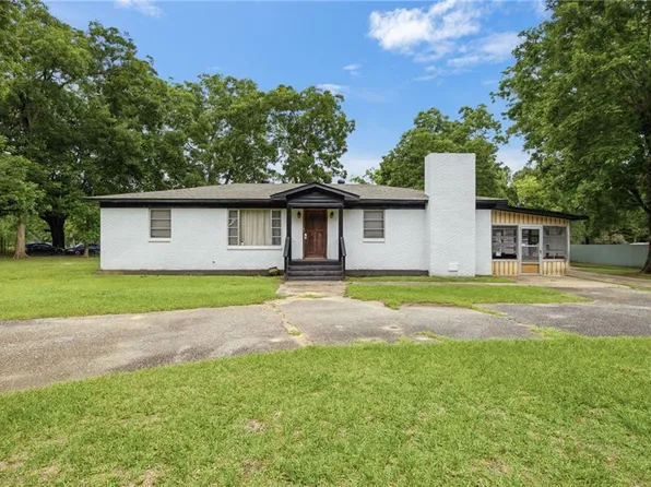 8335 Old Pascagoula Rd, Theodore, AL 36582