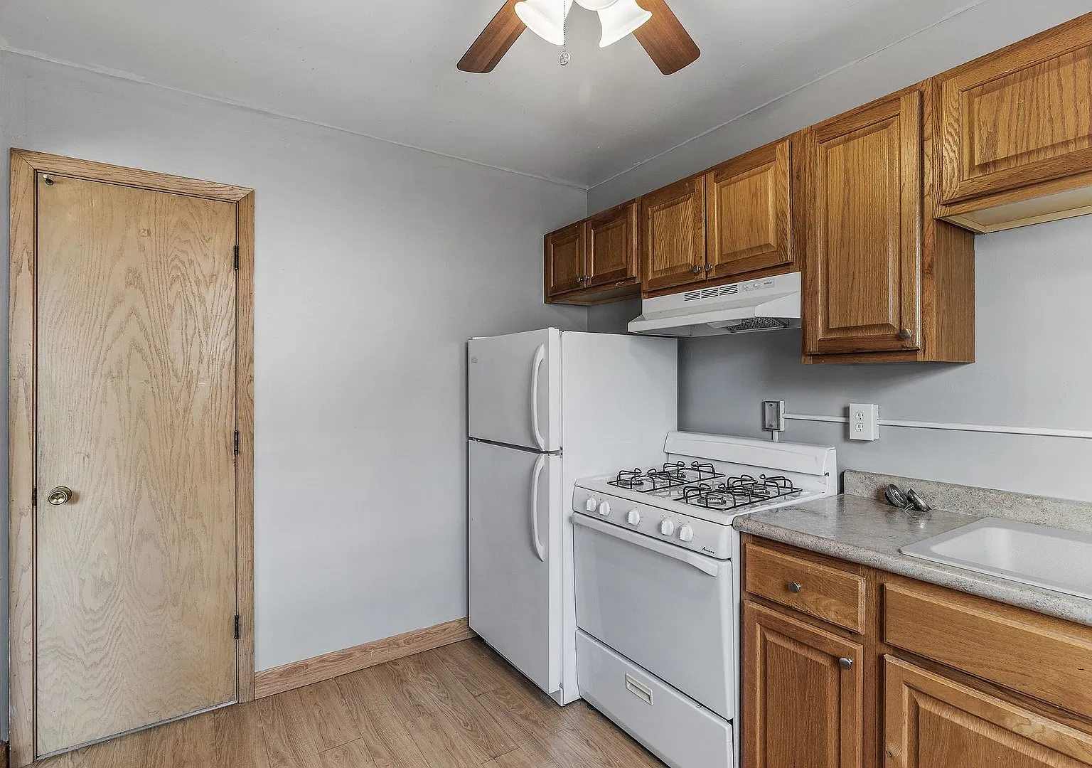 Randolph Apartments — Photo 3