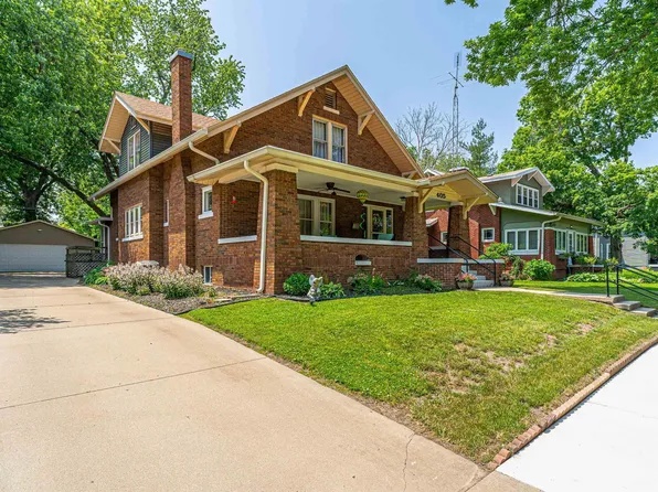 405 Lincoln Ave, Lincoln, IL 62656