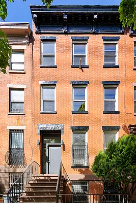 Rented by Corcoran | media 25