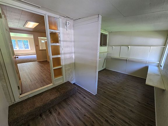2nd image of 117-125 Maggie Way #101